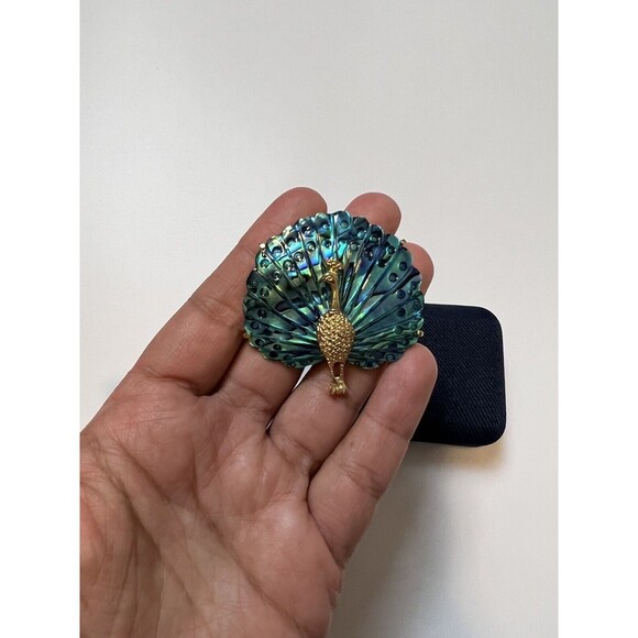 22ct Gold Plated Peacock Shell Brooch Ariki Paua New Zealand - Picture 3 of 4